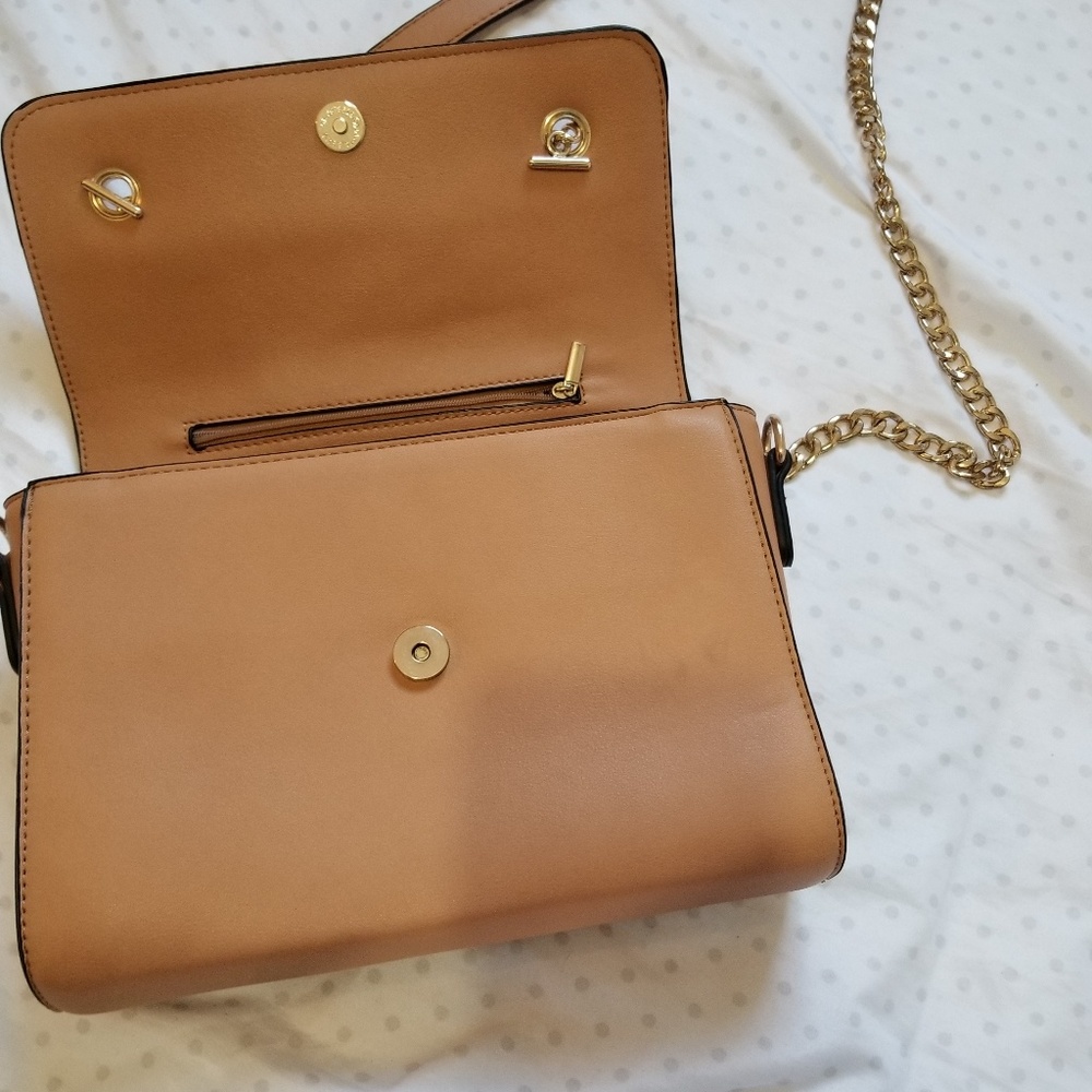 Purse - Picture 3 of 3